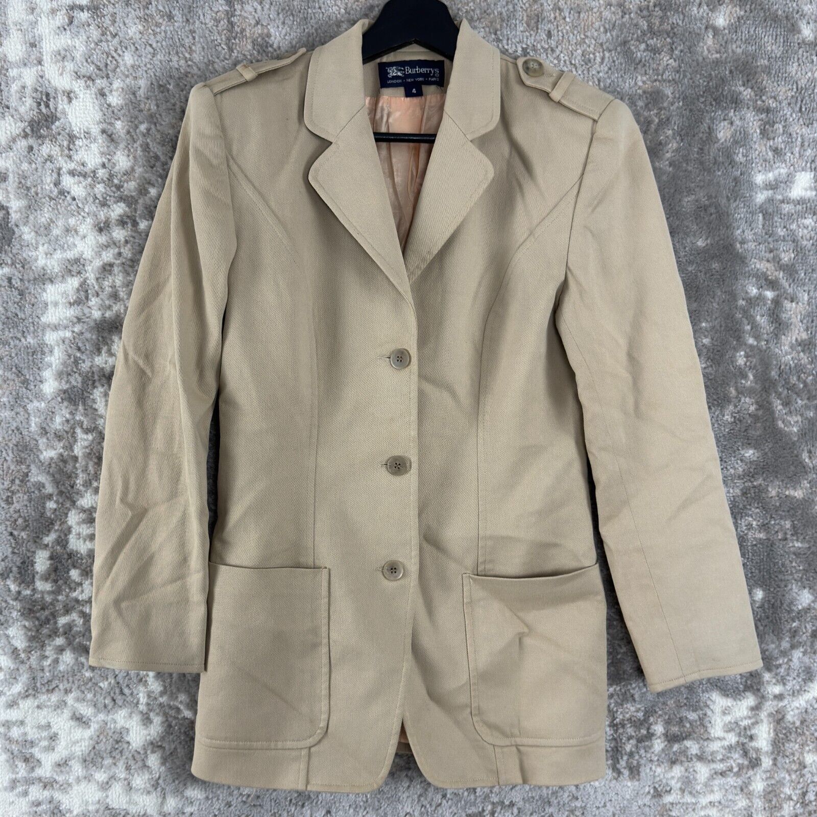 Burberrys Size 4 Vintage Military Style Epaulet Blazer Tan Long Sleeve Women